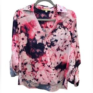 NWT Gianni Bini Blouse—Size Medium
